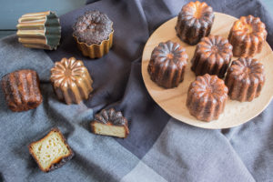 Canelés bordelais