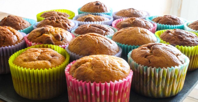 Mini muffins banane, cranberries et noix de pécan