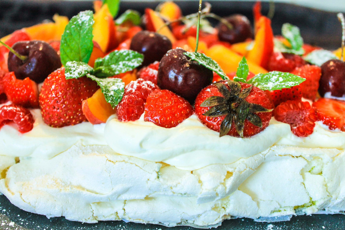 Pavlova aux fruits d'été