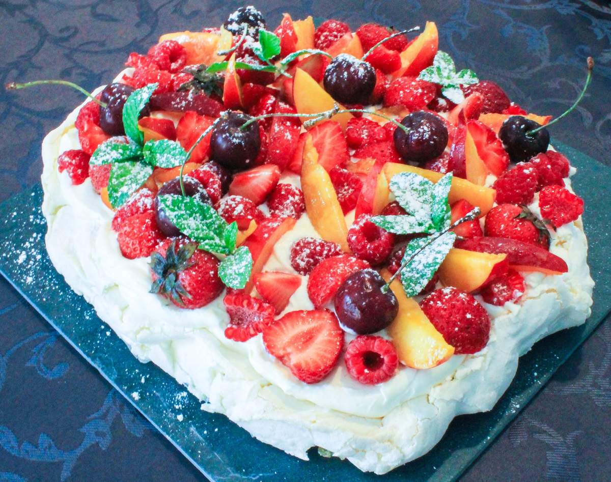 Pavlova aux fruits d'été