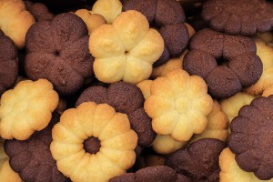 Petits biscuits sablés à la presse à biscuits
