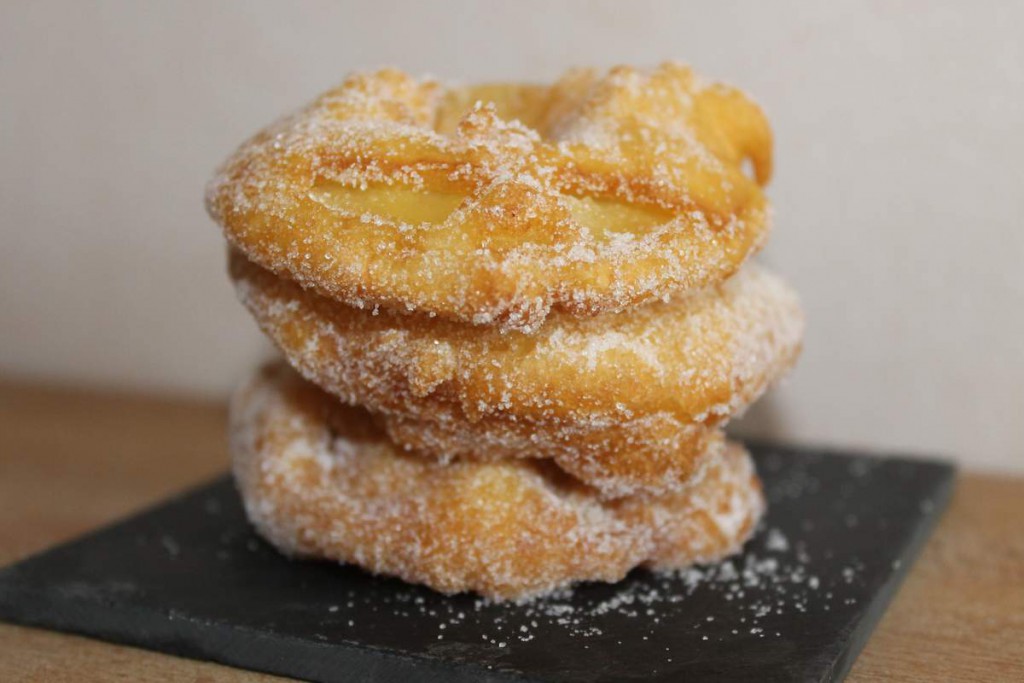 Beignets aux pommes