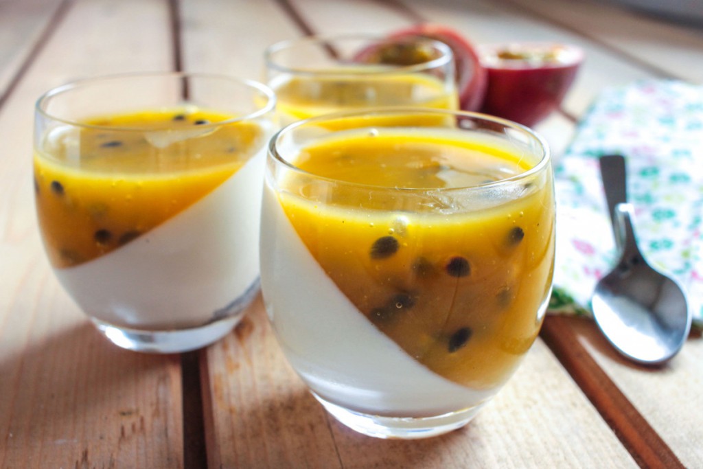 Panna cotta aux fruits de la passion