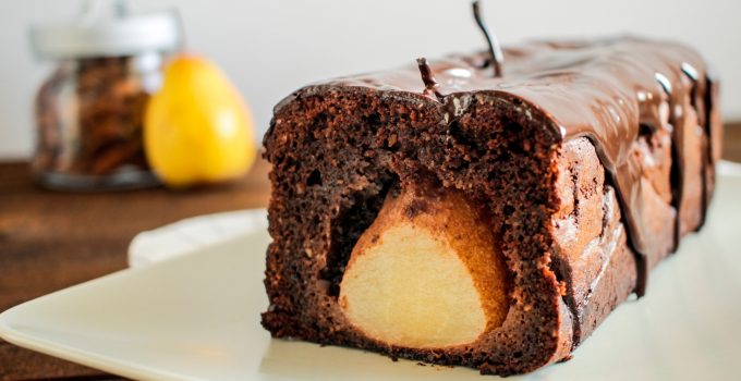Gâteau au chocolat et aux poires