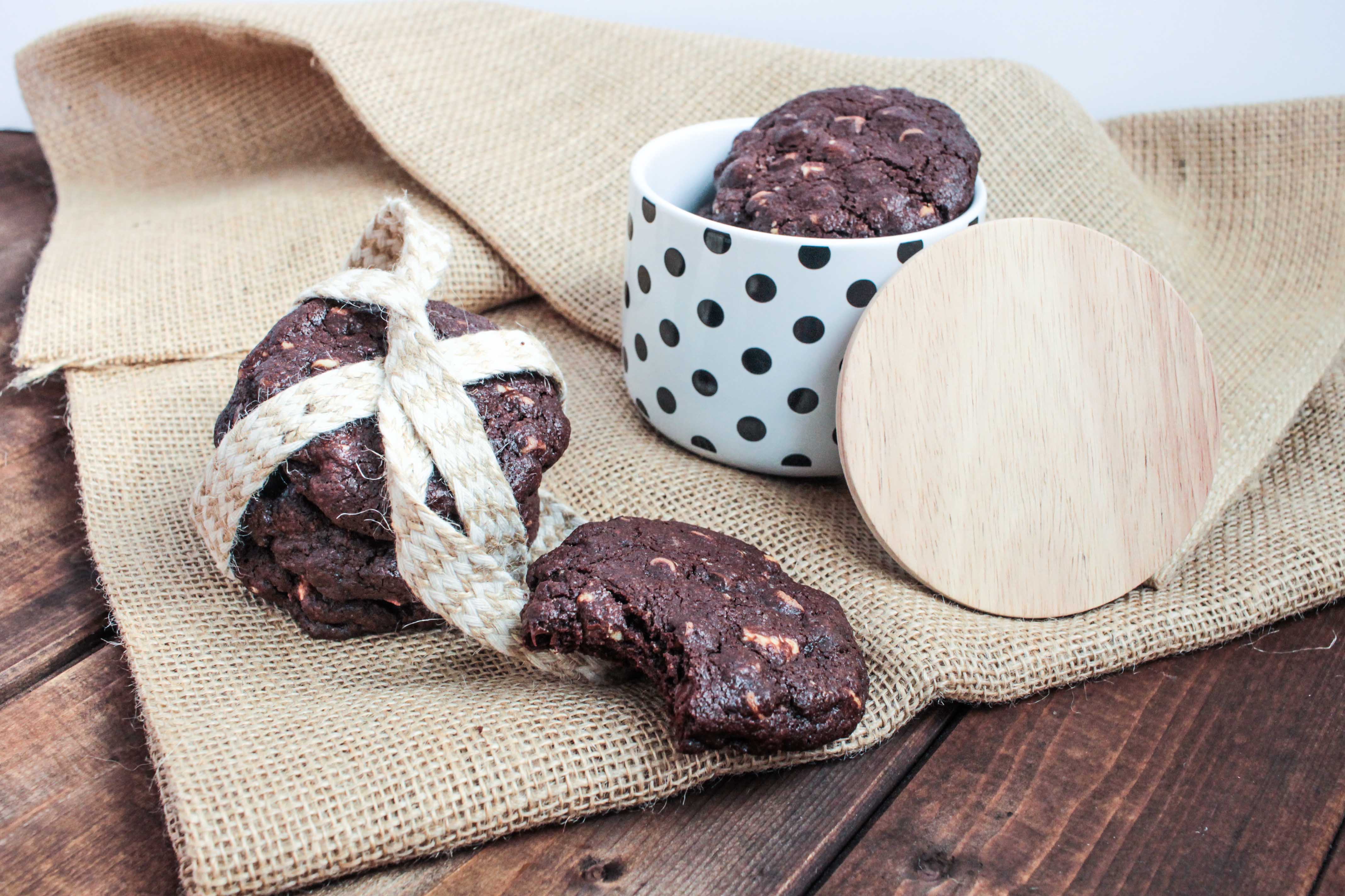 Cookies triplement chocolatés