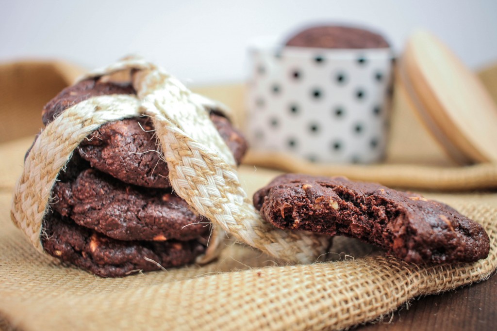 Cookies triplement chocolatés