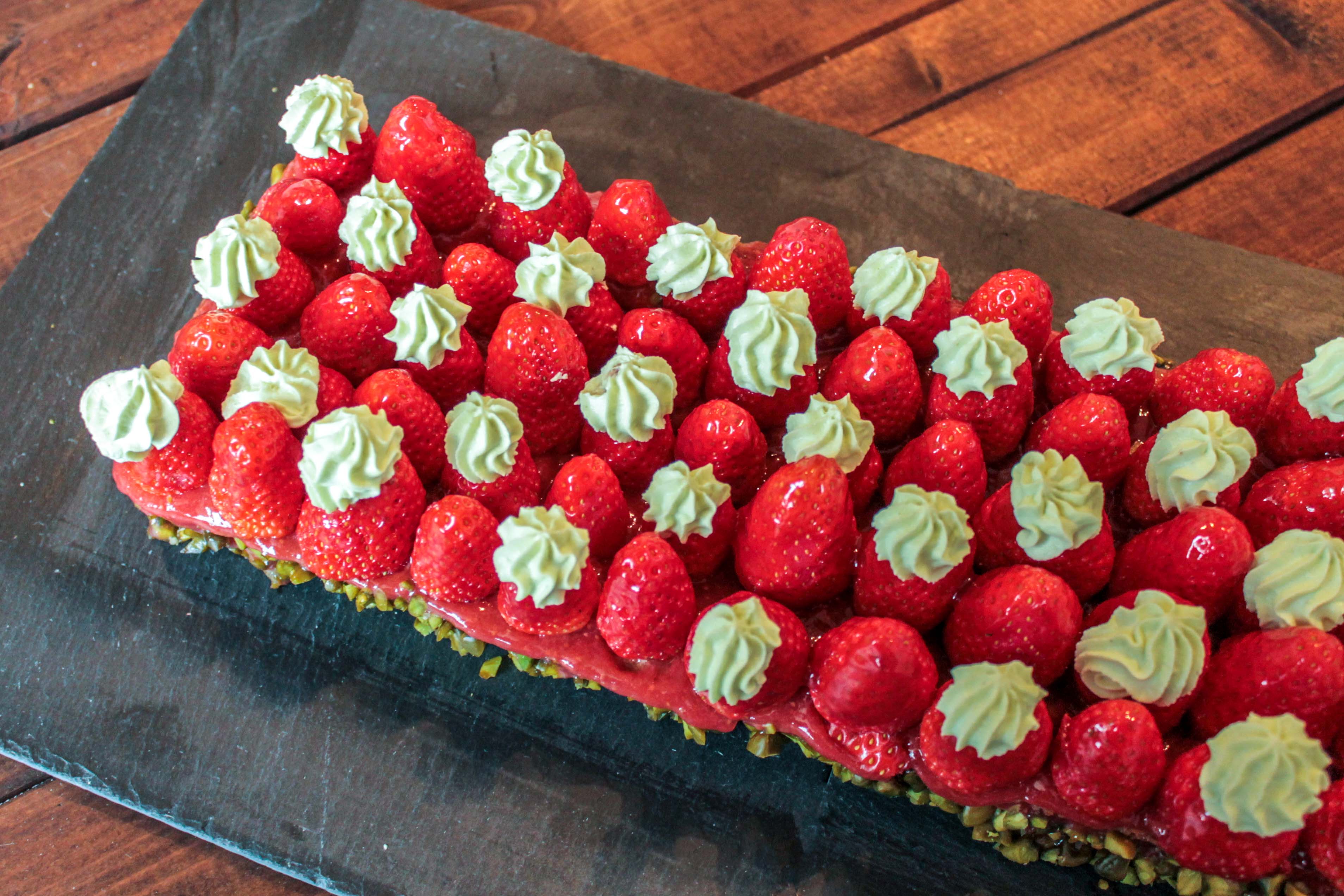 Tarte aux fraises et à la crème de pistache de Christophe Michalak