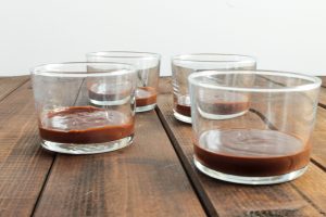Petits pots de crèmes brûlées et chocolat