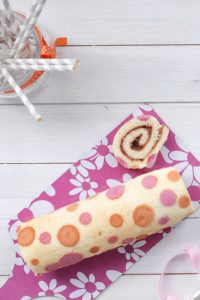 Gâteau roulé à pois