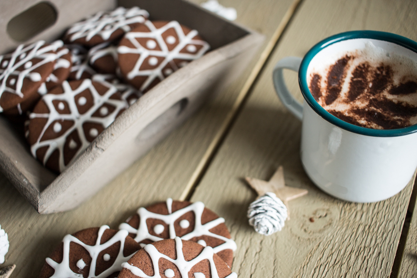 Petits sablés de Noël chocolat cannelle