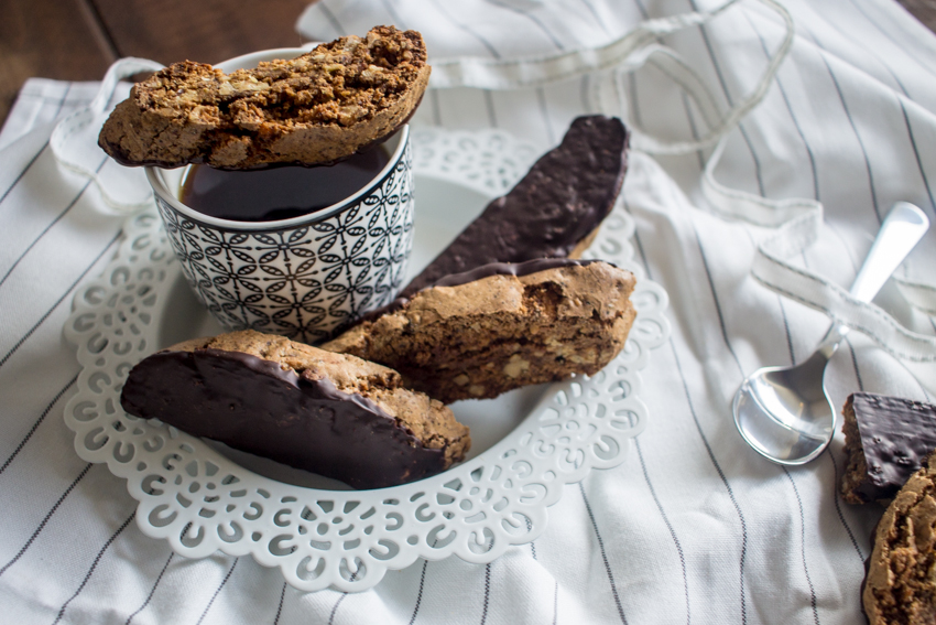 Biscotti au café et aux noix