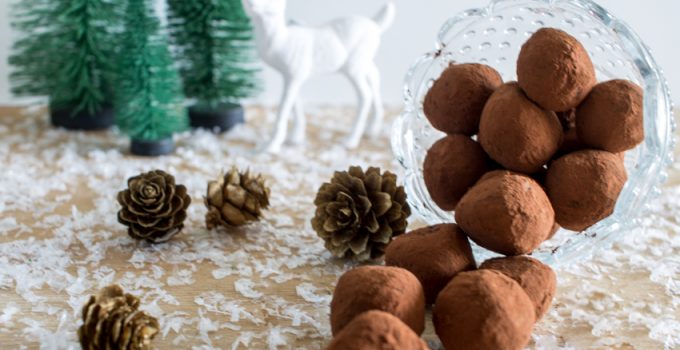 Truffes au chocolat noir ou la gourmandise de Noël !