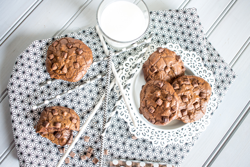 Outrageous chocolate cookies