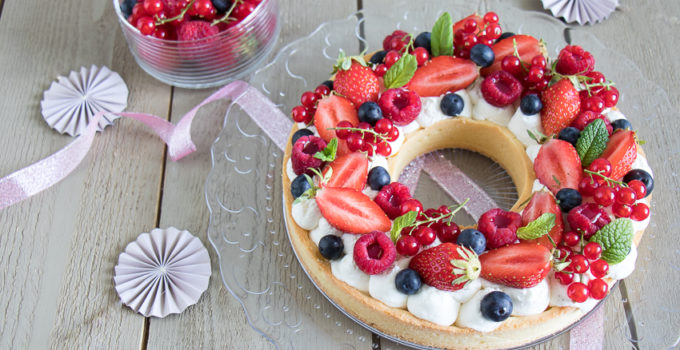 Tarte couronne aux fruits rouges