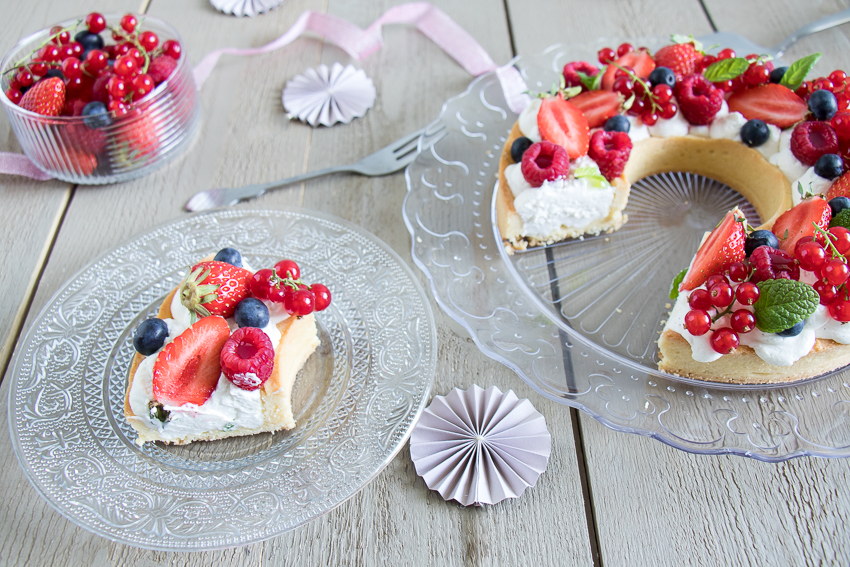 Tarte couronne aux fruits rouges