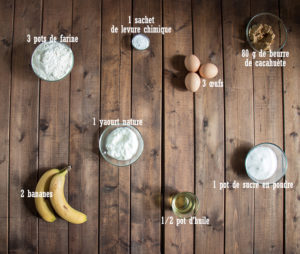 Gâteau au yaourt aux bananes et beurre de cacahuète
