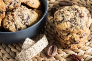Cookies aux deux chocolats et noix de pécan