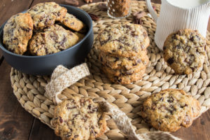 Cookies aux deux chocolats et noix de pécan