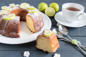 Gâteau à la ricotta et sirop de citron vert