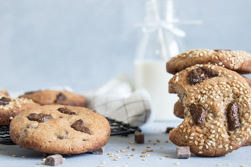 Cookies tahini, chocolat au lait