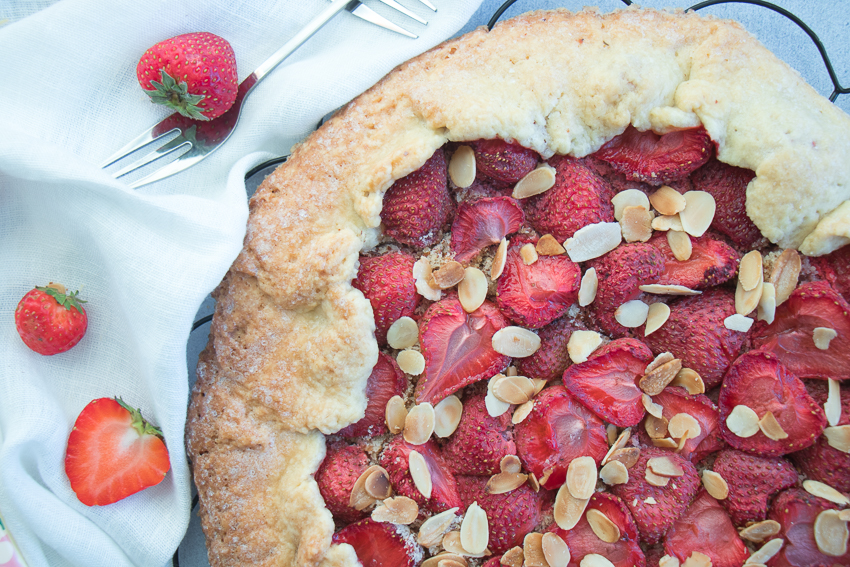 Tarte rustique aux fraises