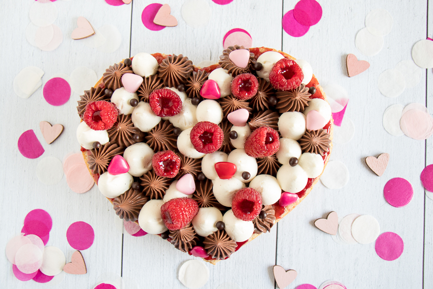 Tarte chocolat vanille et framboises : une belle déclaration !