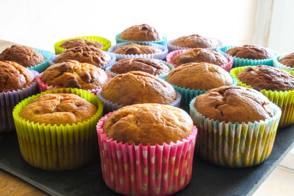 Mini muffins banane, cranberries et noix de pécan