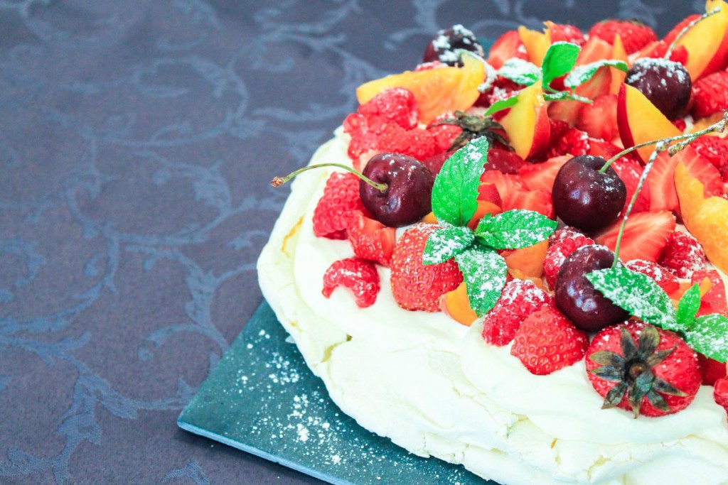 Pavlova aux fruits d'été