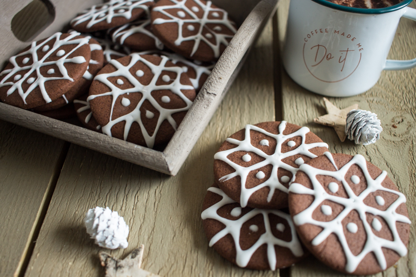 Petits sablés de Noël chocolat cannelle