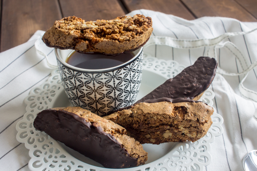 Biscotti au café et aux noix