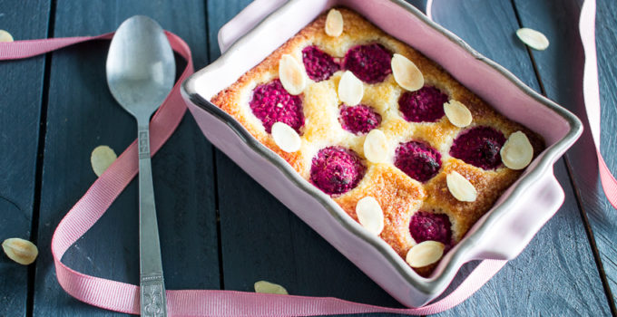 Moelleux aux framboises et aux amandes